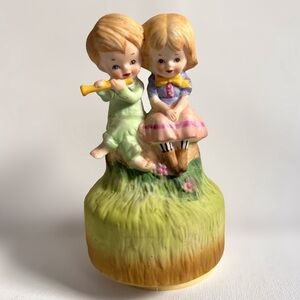 Vintage Sankyo Japan Bisque Children Music Box Figurine The Way We Were Flute